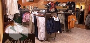 Магазин одежды и обуви Columbia & Galashoes в ТЦ Континент на Байконурской улице