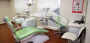 Центр имплантации и стоматологии ИНТАН на улице Мира
