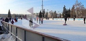Каток на площади Куйбышева