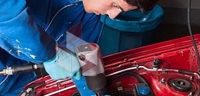 Автосервис по ремонту автомобилей Mercedes и Volkswagen КомСервис