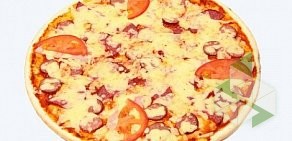 Сеть магазинов разливного пива и итальянской пиццы на вынос Pizzashop на Демократической улице