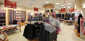 Магазин мужской одежды FORMAN в ТЦ Меркурий на улице Савушкина