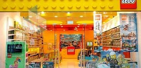 Магазин Lego в ТЦ Космопорт