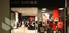 Магазин женской одежды LOVE REPUBLIC в ТЦ Лето