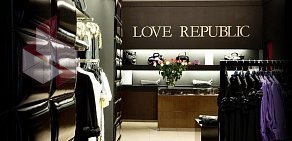 Магазин женской одежды LOVE REPUBLIC в ТЦ Лето