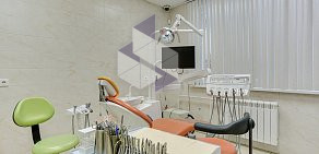 Центр ортодонтии и имплантологии АмирДент на метро Селигерская