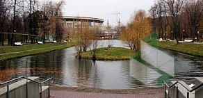 Екатерининский парк на метро Достоевская