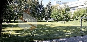 Екатерининский парк на метро Достоевская